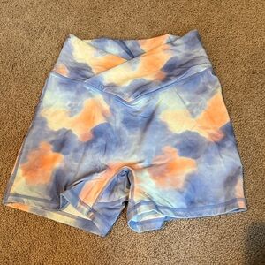 Buffbunny Siren Shorts- Rainwater Swirl size Medium